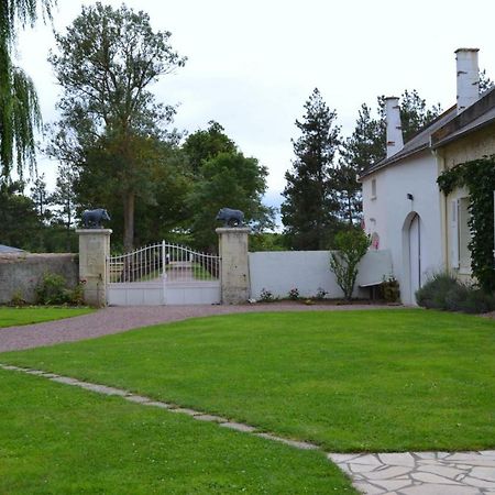 Le Domaine Des Bois Bed & Breakfast Mauze-Thouarsais Exterior photo